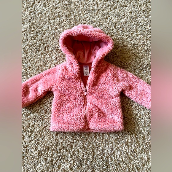 CARTER’S INFANT FUZZY PINK HOODED JACKET size 0-3 months ( Like New) - Picture 5 of 8